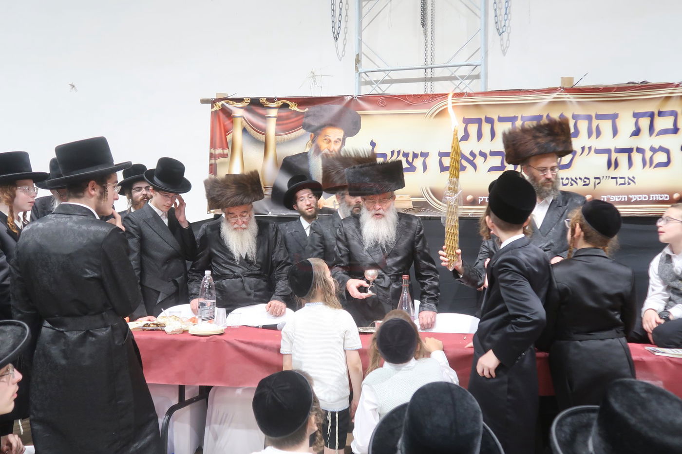 שבת התאחדות לצאצאי הגה"צ מוהר"ש טוביאס זצ"ל