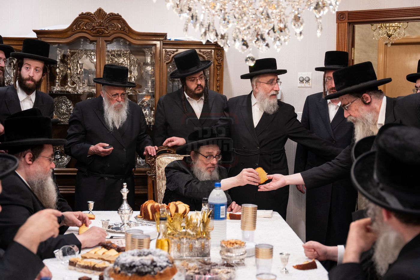 מעמד חתימת שטרות בפאפא