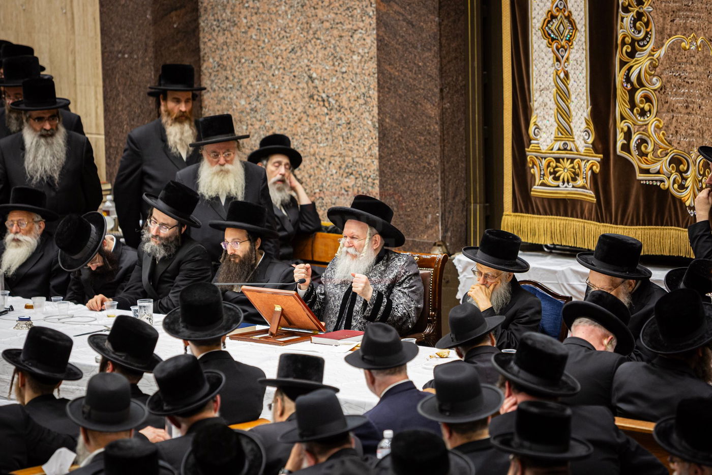 הילולא קדישא בבאבוב