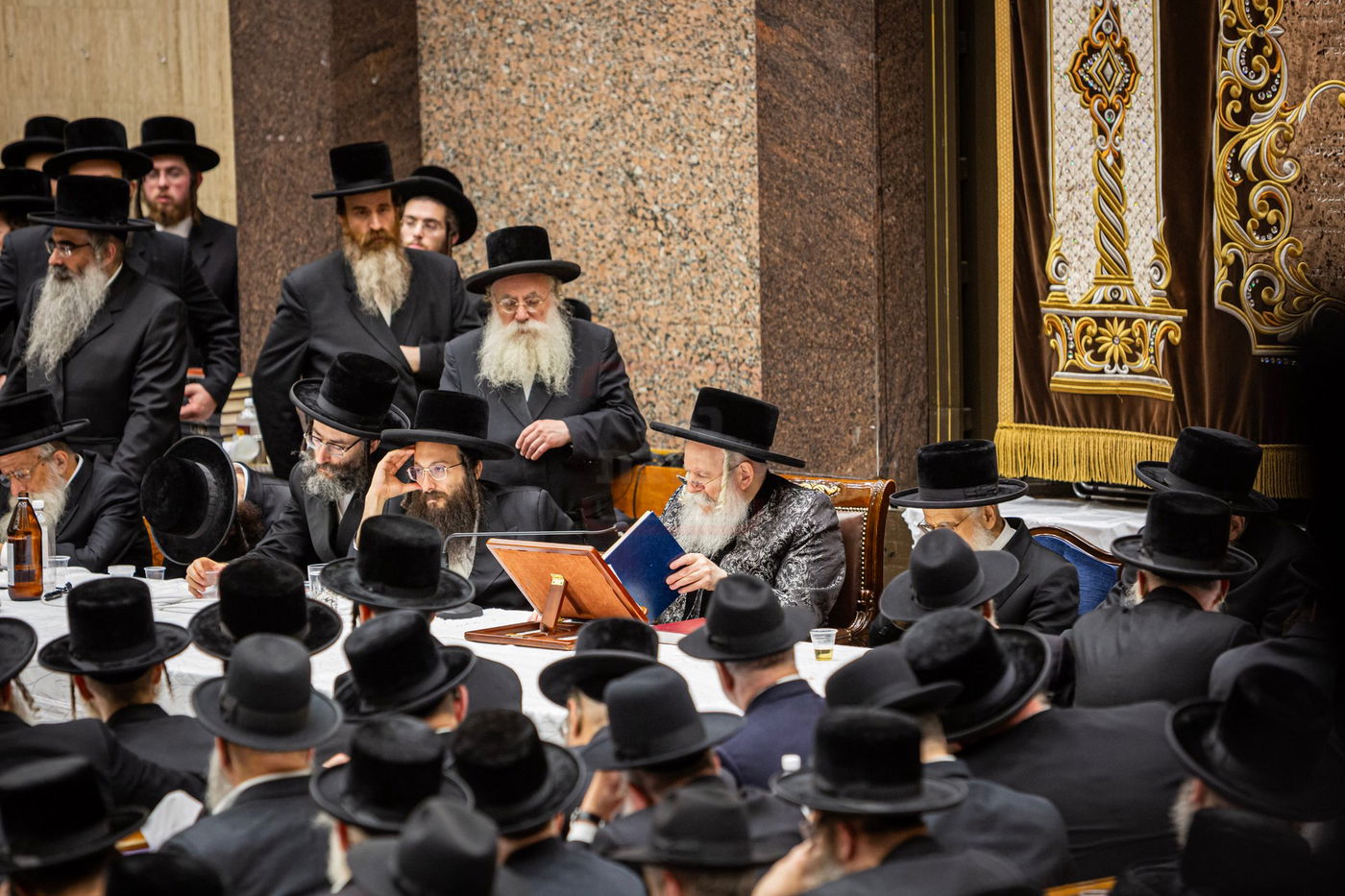 הילולא קדישא בבאבוב