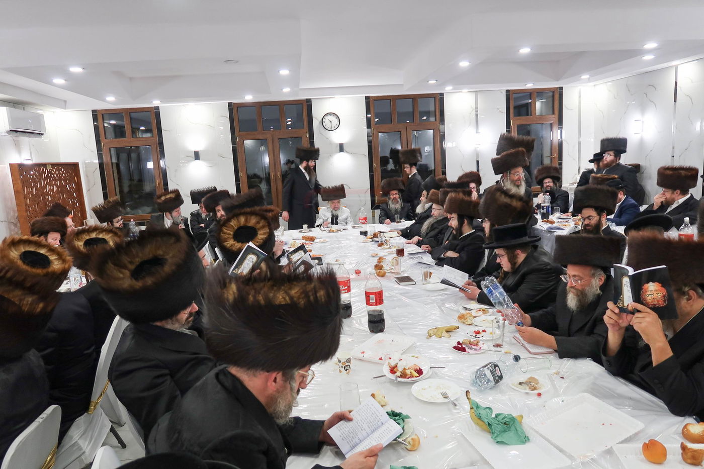 מסע הקודש של האדמו"ר מקרעטשניף סיגעט לאירופה