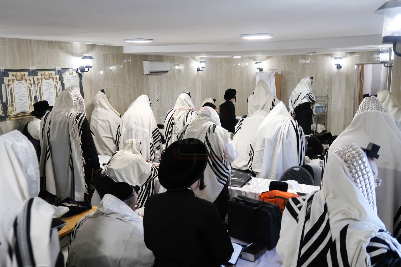 מסע הקודש של האדמו"ר מקרעטשניף סיגעט לאירופה