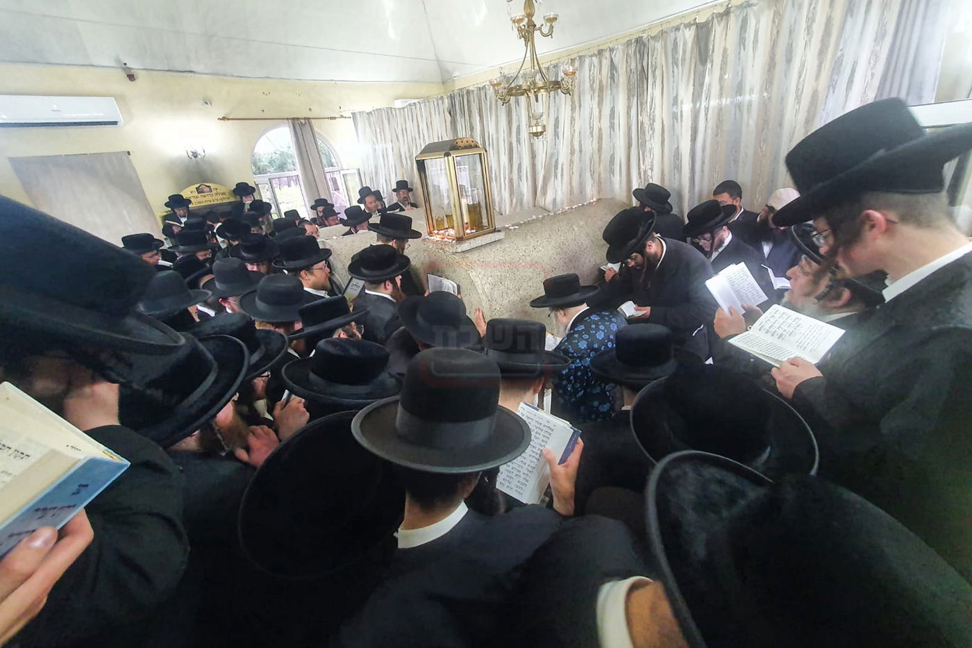 מסע הקודש של האדמו"ר מקרעטשניף סיגעט לאירופה