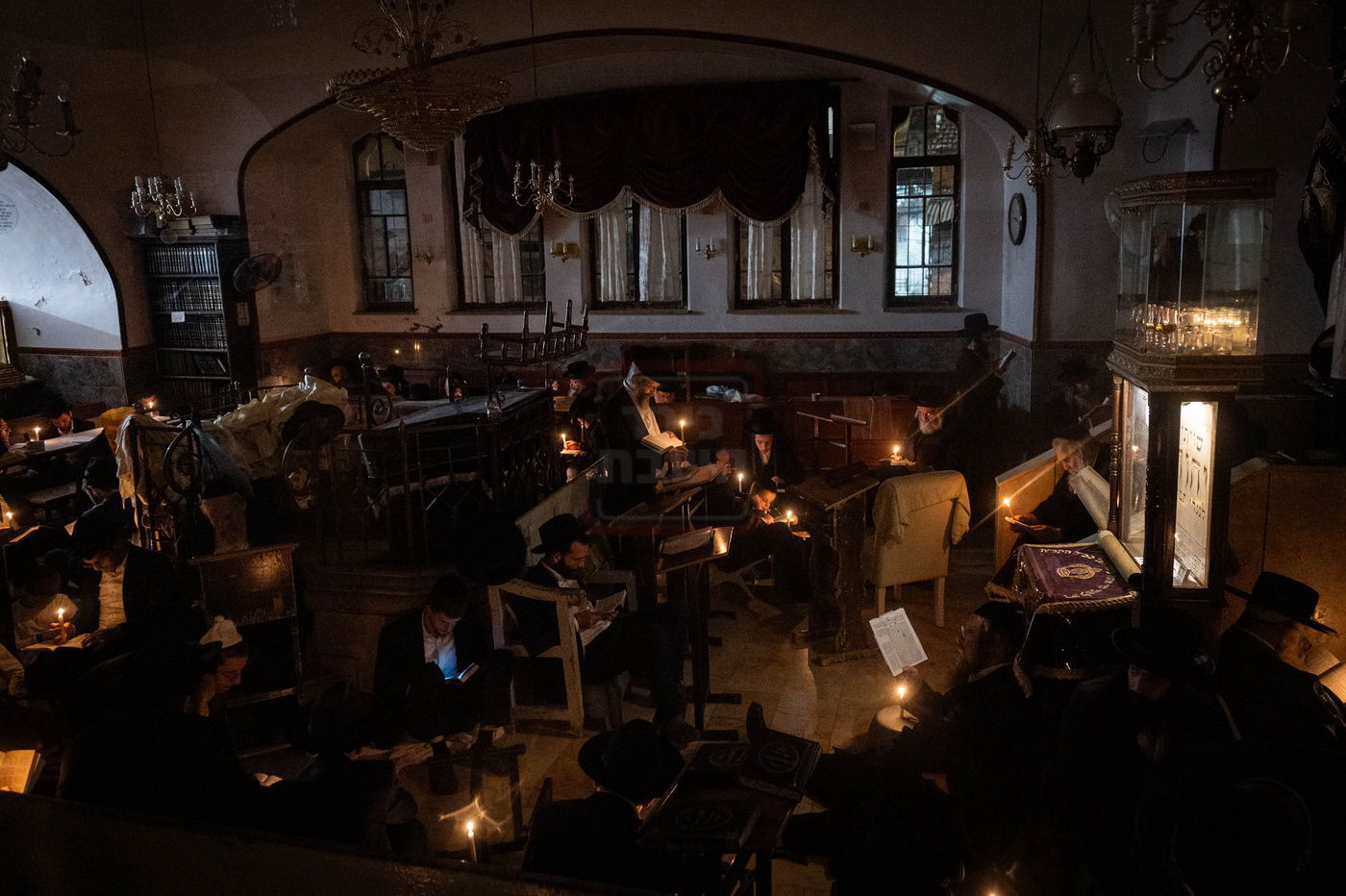 ליל תשעה באב ב'מאה שערים' בירושלים