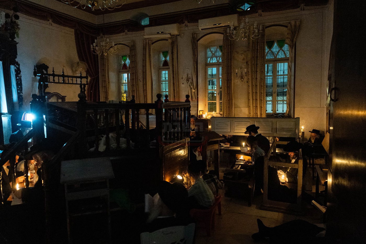 ליל תשעה באב ב'מאה שערים' בירושלים