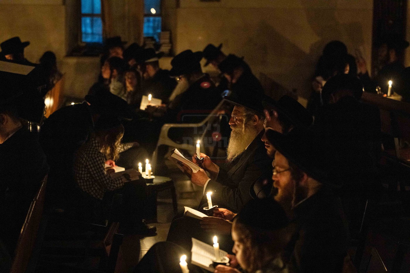 ליל תשעה באב ב'מאה שערים' בירושלים
