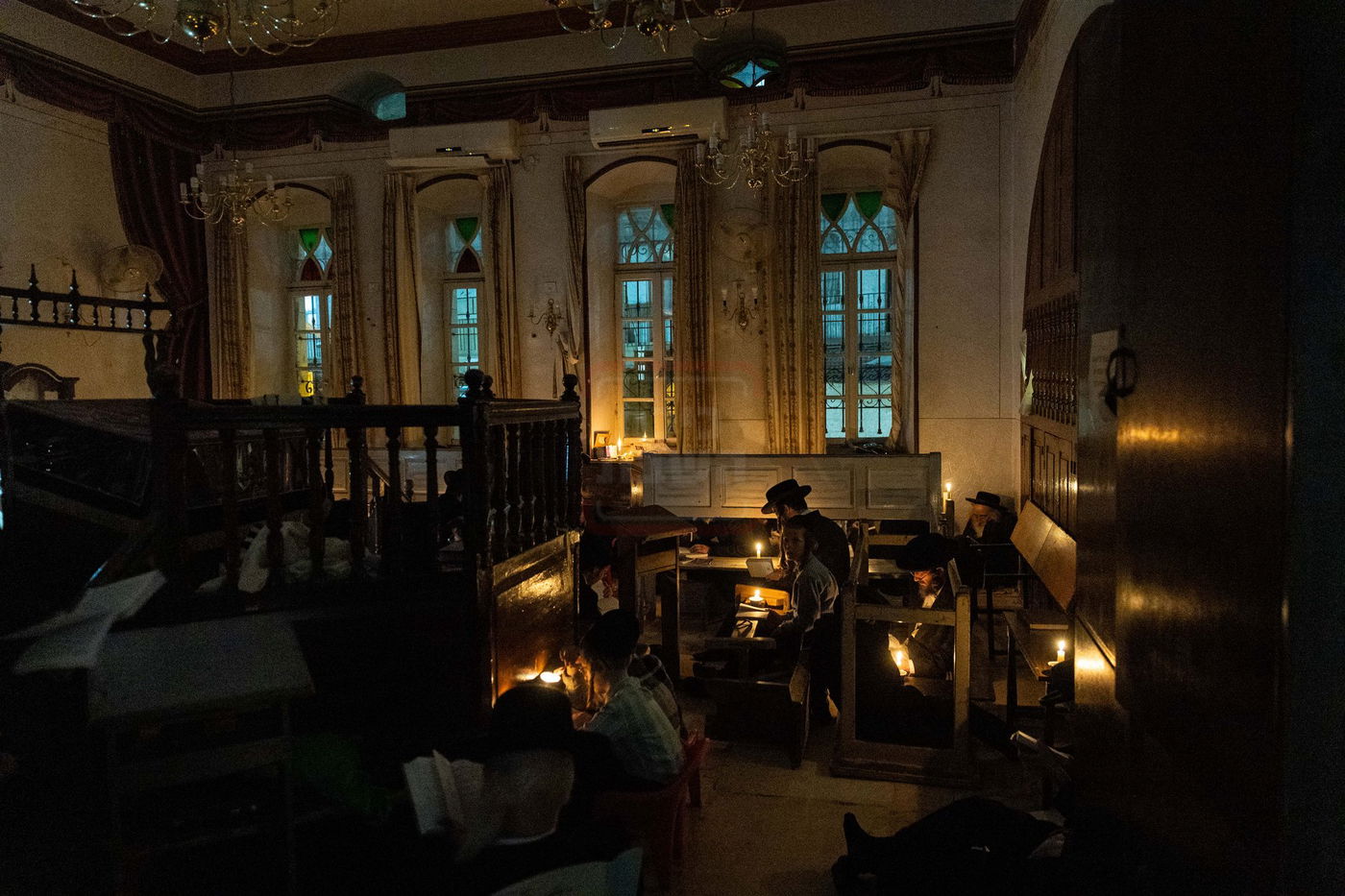 ליל תשעה באב ב'מאה שערים' בירושלים