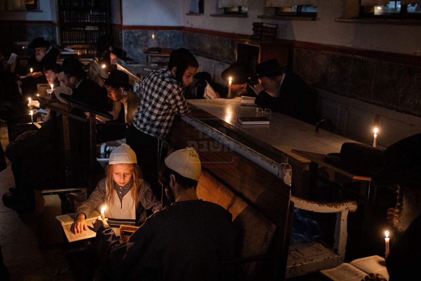 ליל תשעה באב ב'מאה שערים' בירושלים