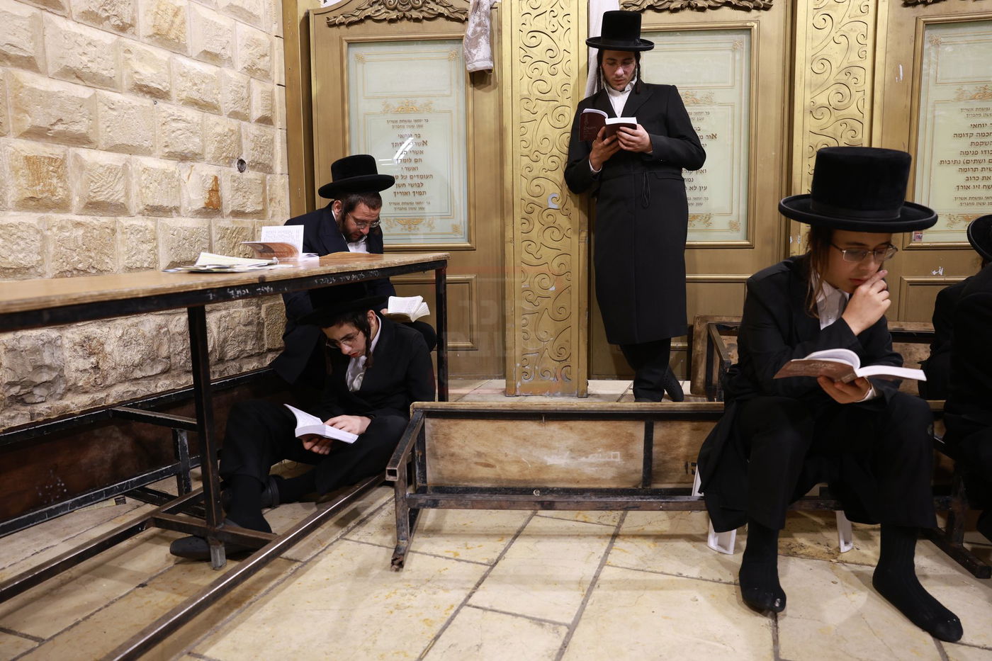 ליל תשעה באב באתרא קדישא מירון