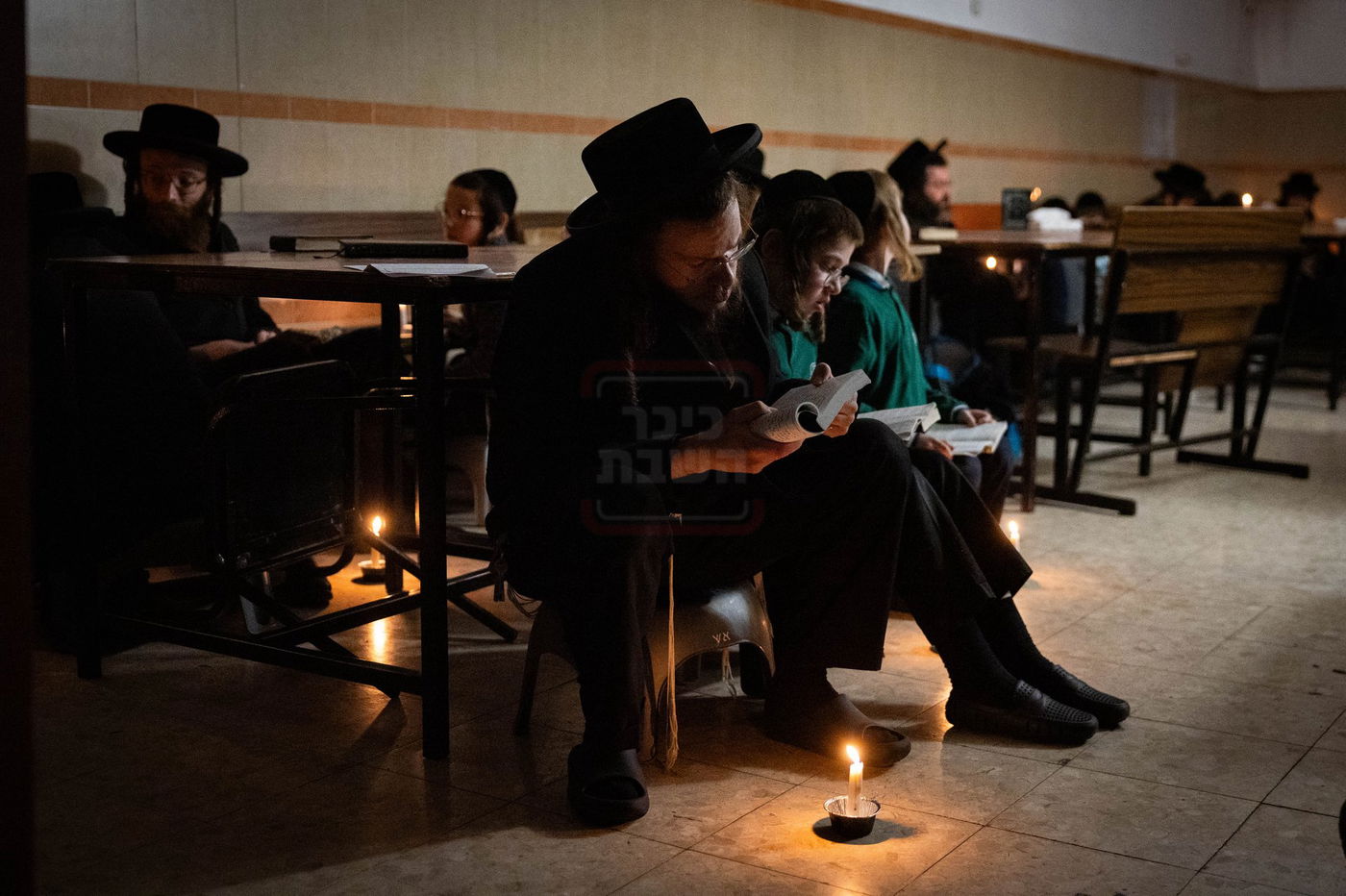 ליל תשעה באב ב'מאה שערים' בירושלים