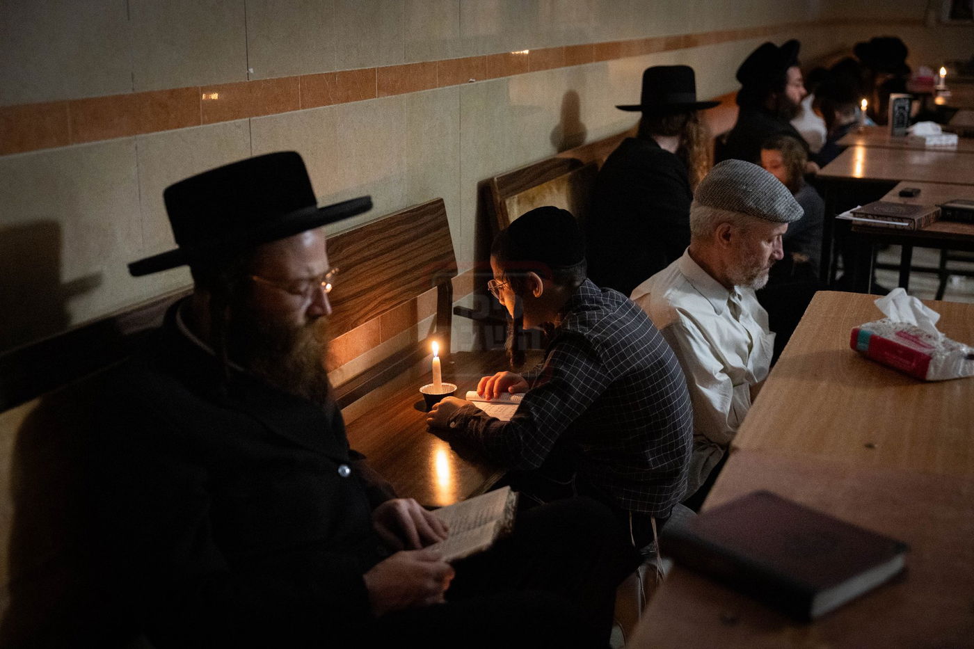 ליל תשעה באב ב'מאה שערים' בירושלים