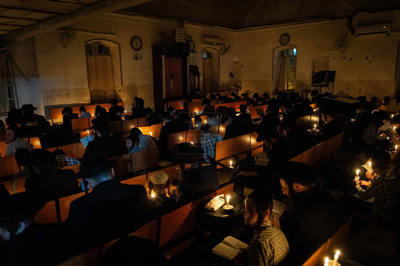 ליל תשעה באב ב'מאה שערים' בירושלים