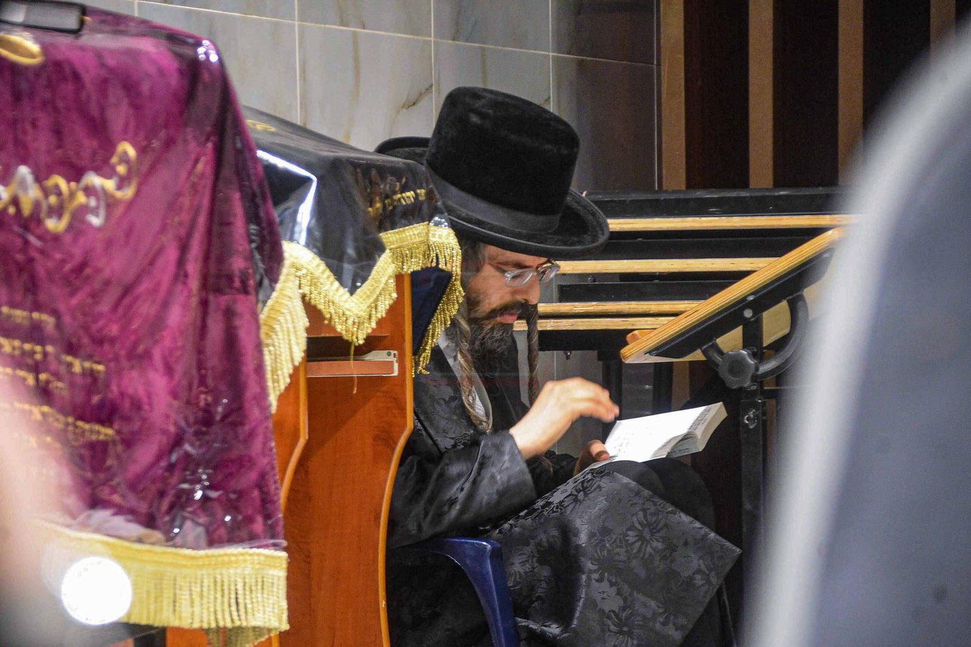 תשעה באב בחצה"ק זוועהיל