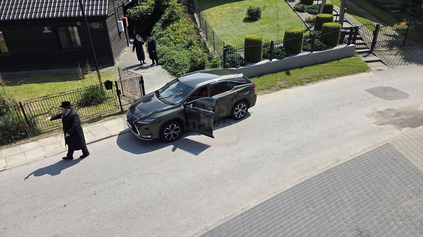 האדמו"ר מויז'ניץ בית שמש בליז'ענסק