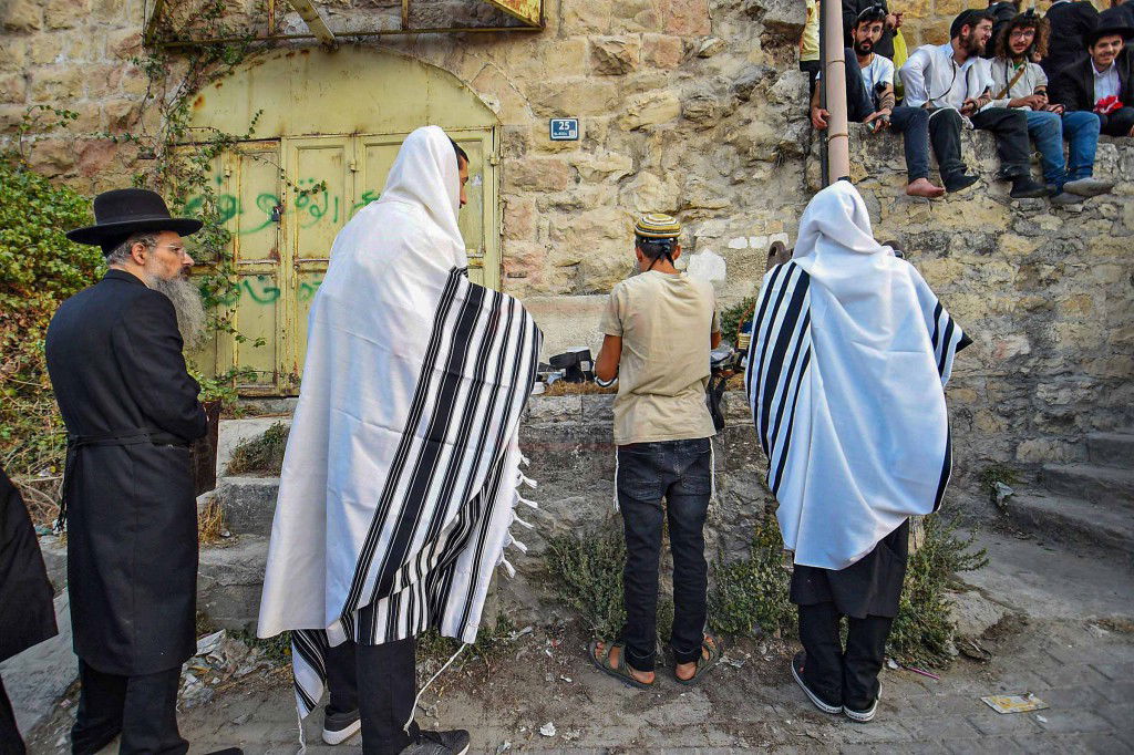 תשעה באב בעיר האבות חברון