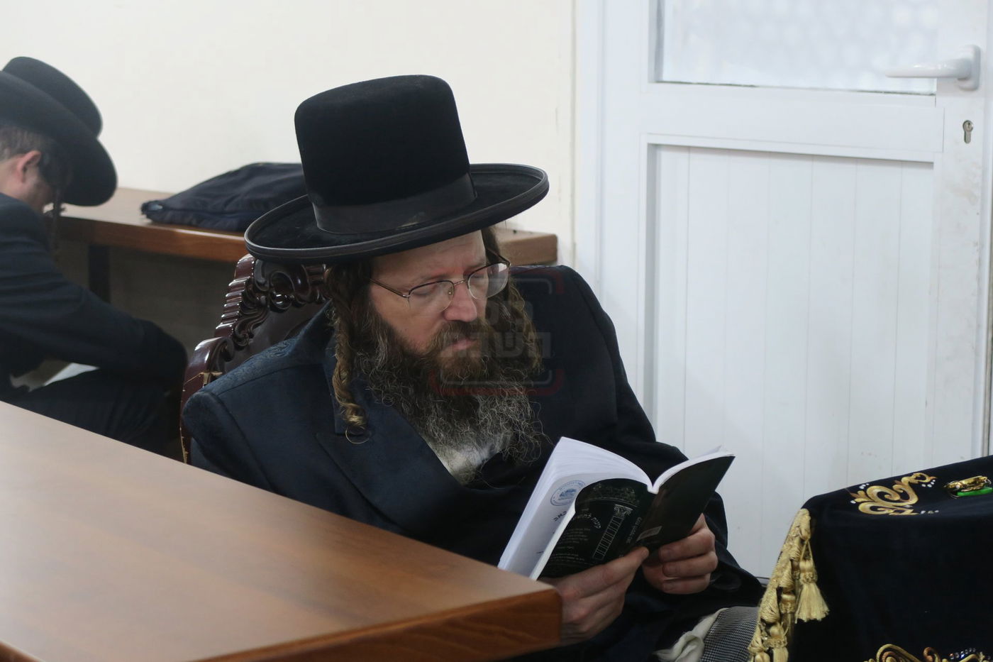 תשעה באב בחצה"ק זוטשקא ירושלים