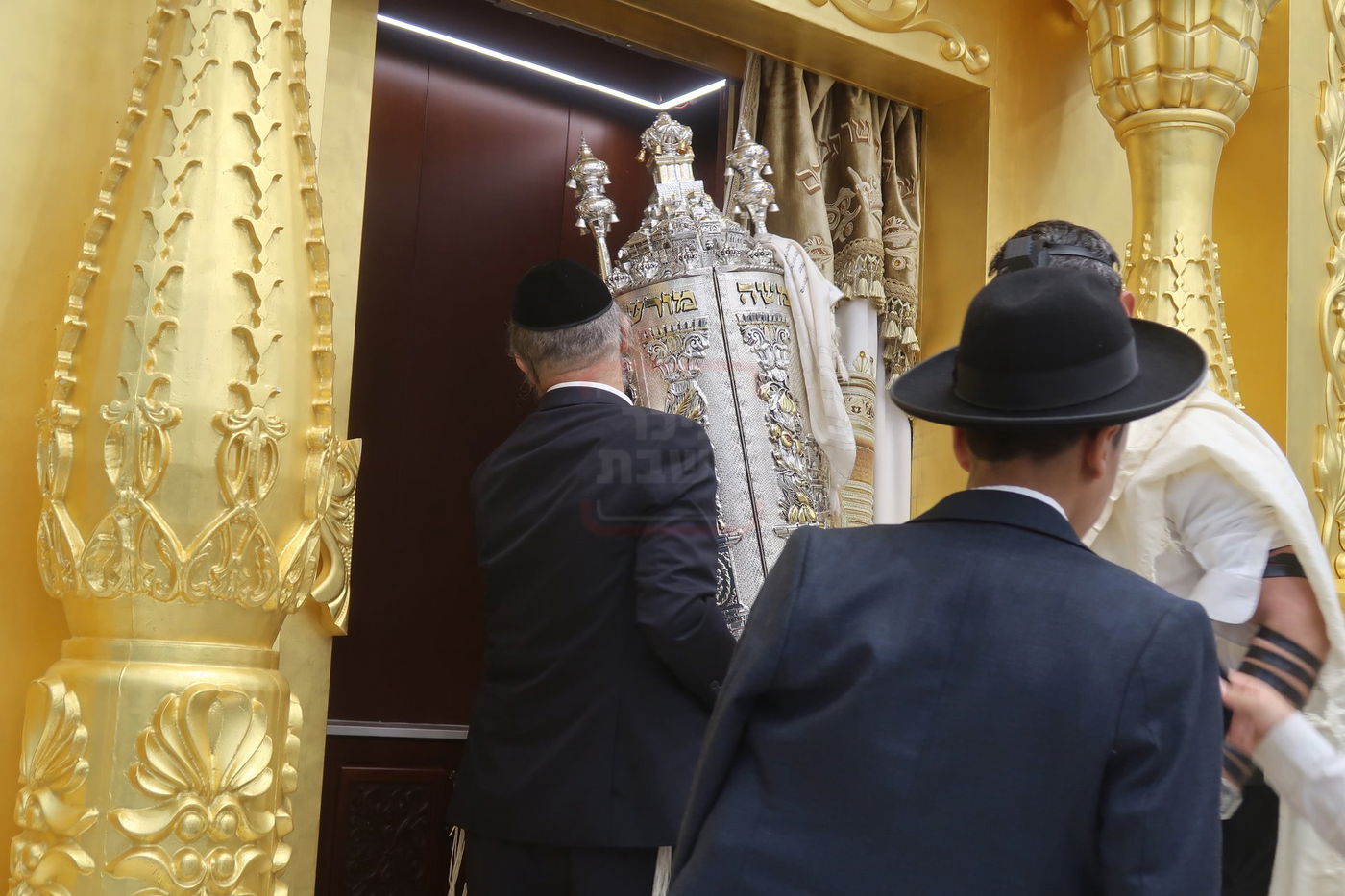 הרב מיכאל לסרי בשיחת חיזוק ביום ט' באב בבית המדרש 'יביע אומר'