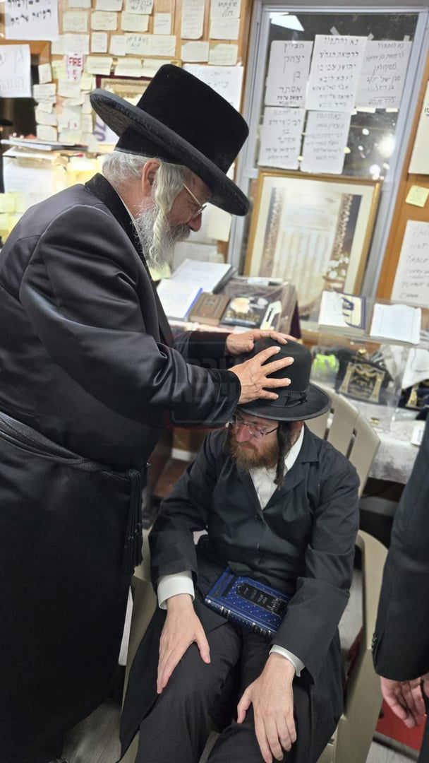 תשעה באב בחצה"ק ניקלשבורג בקאנטרי בוואודבוירן