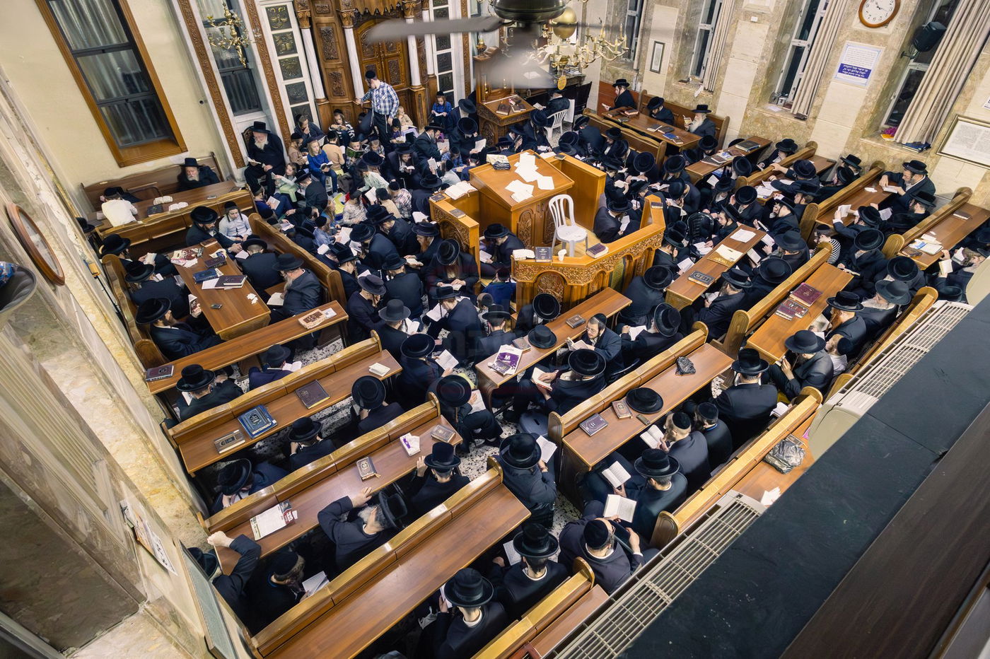 תשעה באב בחצה"ק פינסק קרלין