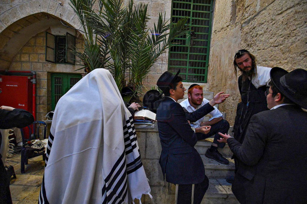 תשעה באב בעיר האבות חברון