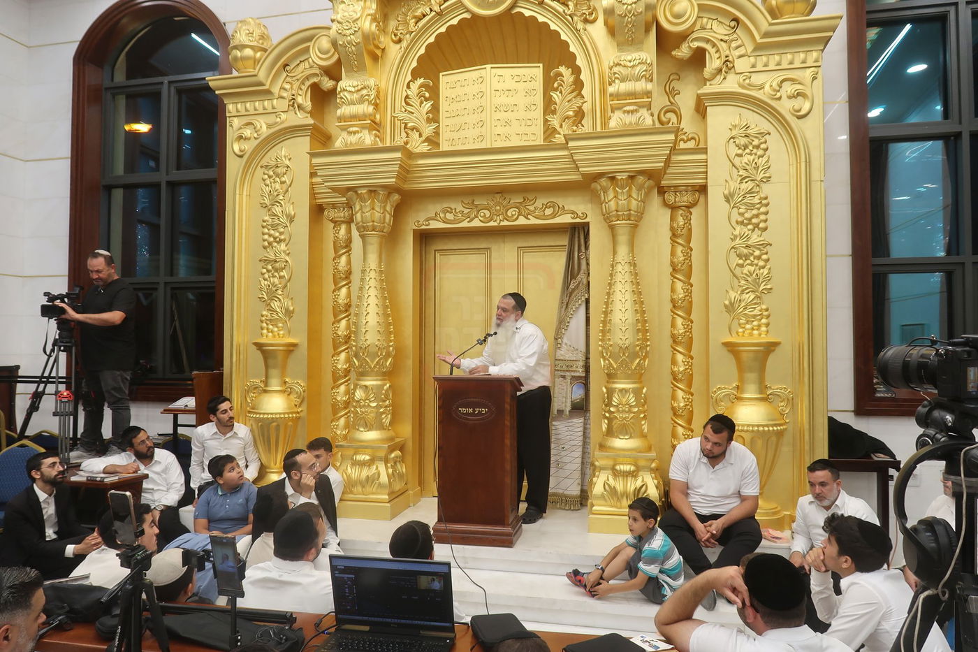 תשעה באב אצל הגאון הרב יגאל כהן