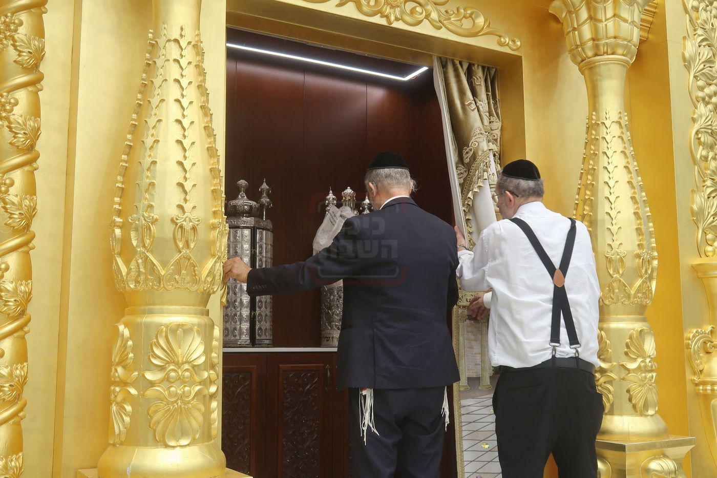 הרב מיכאל לסרי בשיחת חיזוק ביום ט' באב בבית המדרש 'יביע אומר'