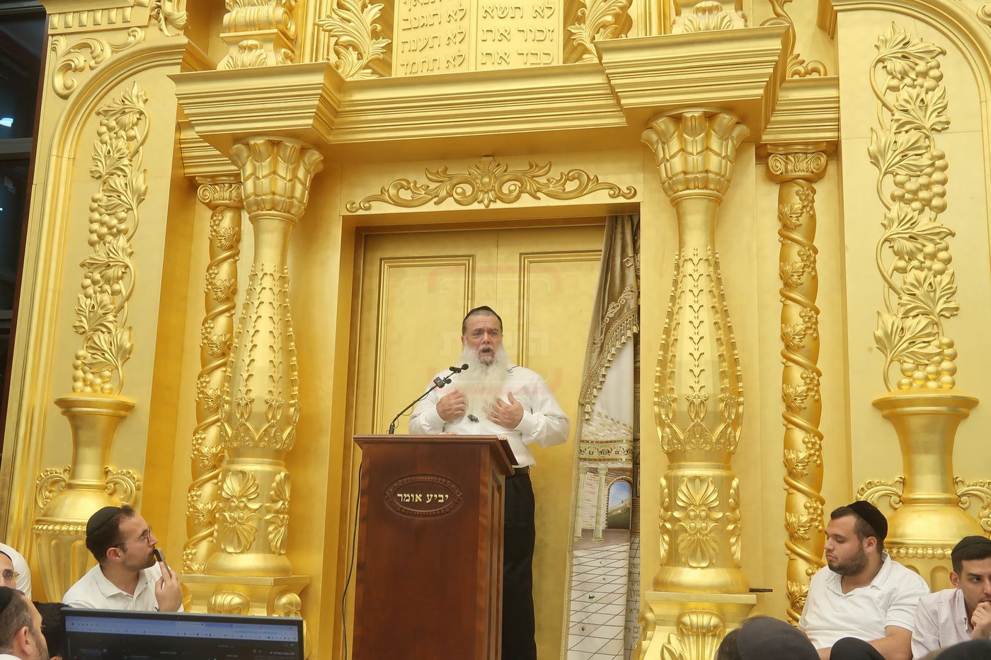 תשעה באב אצל הגאון הרב יגאל כהן