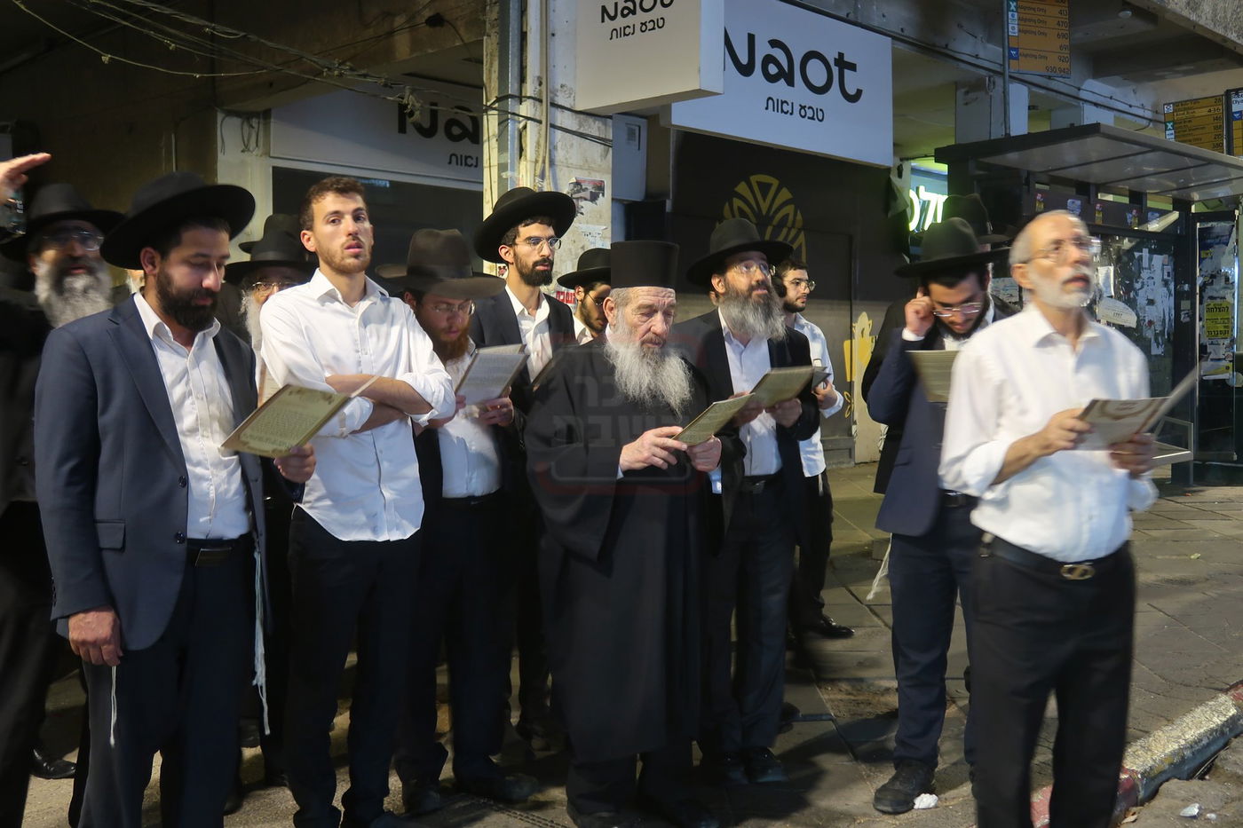 הגאון רבי ניסים בן שמעון בקידוש לבנה