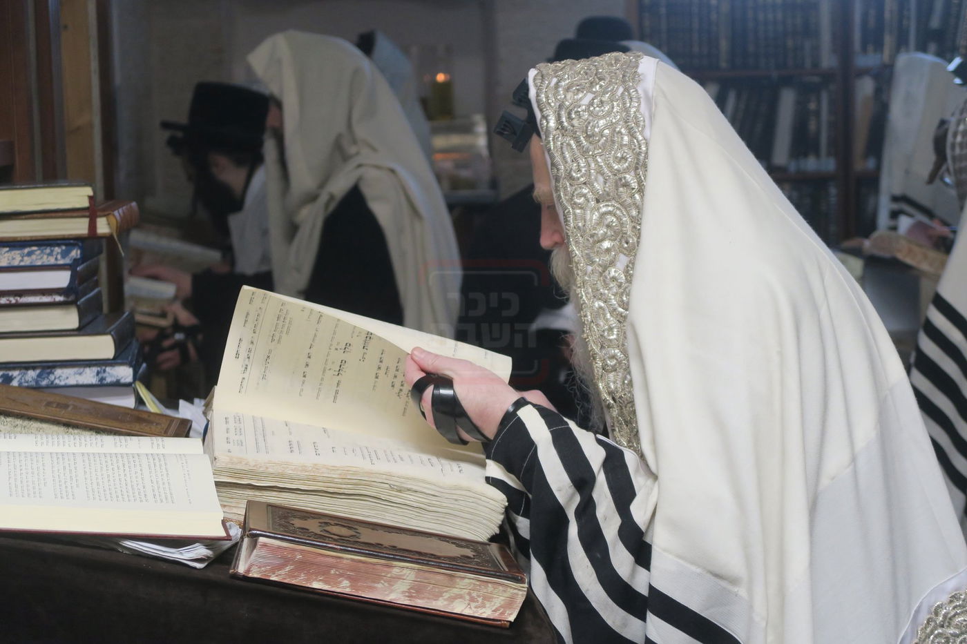 תשעה באב בחצה"ק הגרי"מ מורגנשטרן