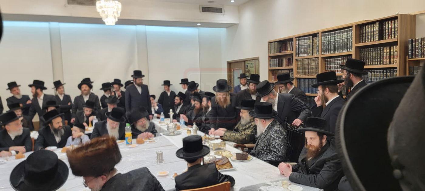 האדמו"רים מויז'ניץ לונדון - ויז'ניץ מונטריאול, בטיש מוצאי תשעה באב