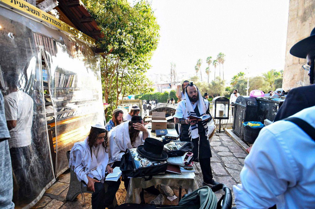 תשעה באב בעיר האבות חברון