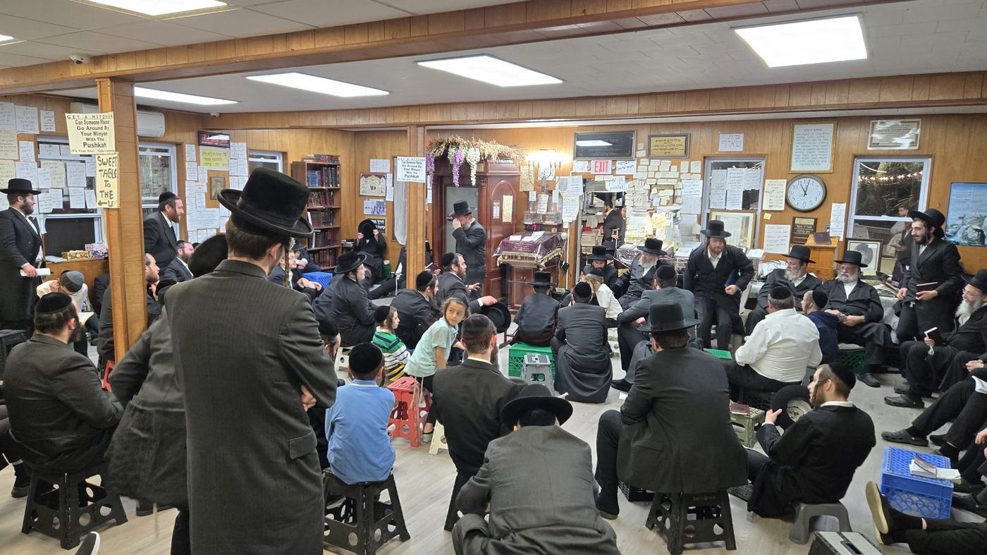 תשעה באב בחצה"ק ניקלשבורג בקאנטרי בוואודבוירן