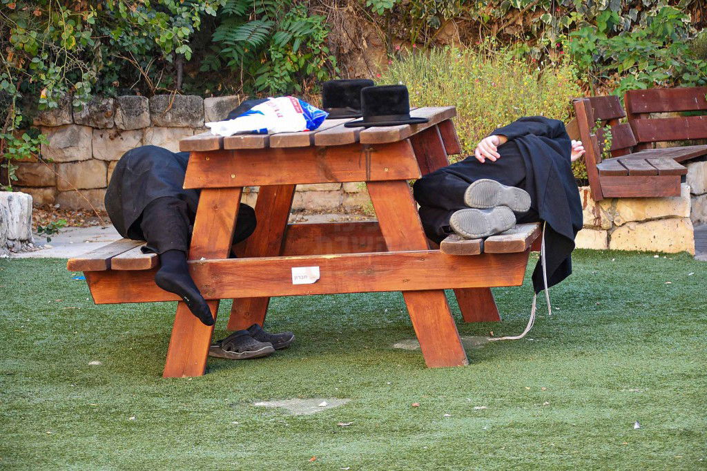 תשעה באב בעיר האבות חברון