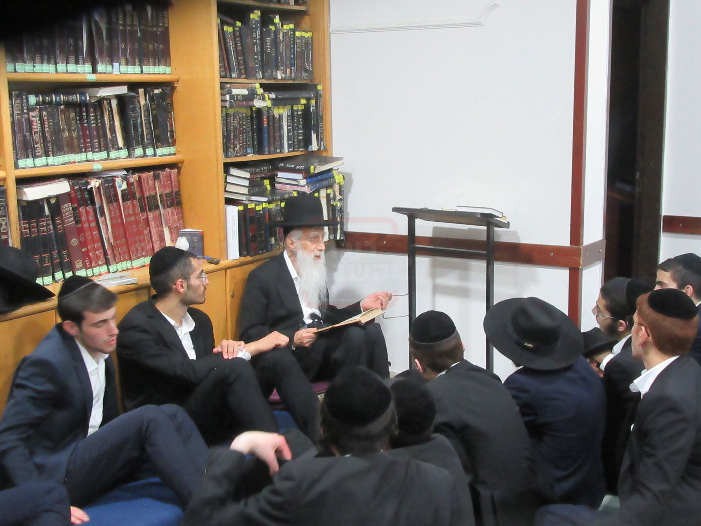 תשעה באב אצל הגאון רבי יהודה כהן