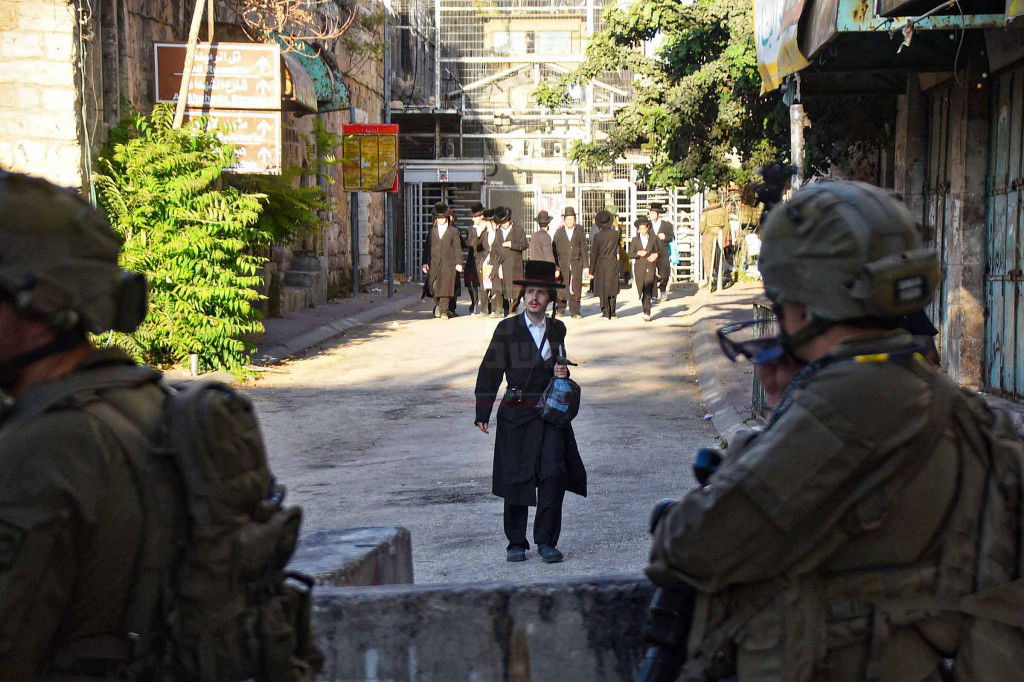 תשעה באב בעיר האבות חברון