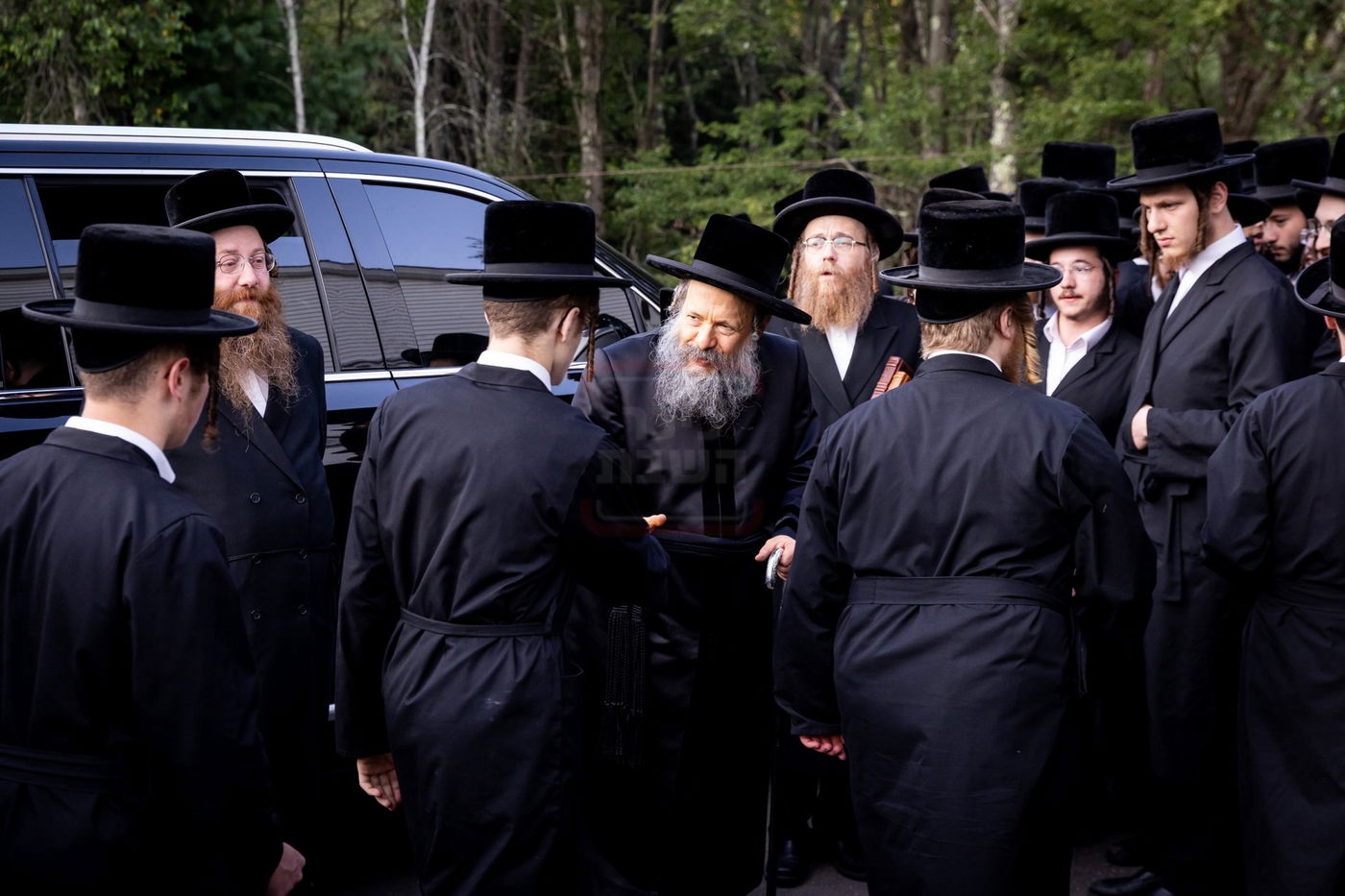 האדמו"ר מבאבוב 45 בביקור בקאנטרי