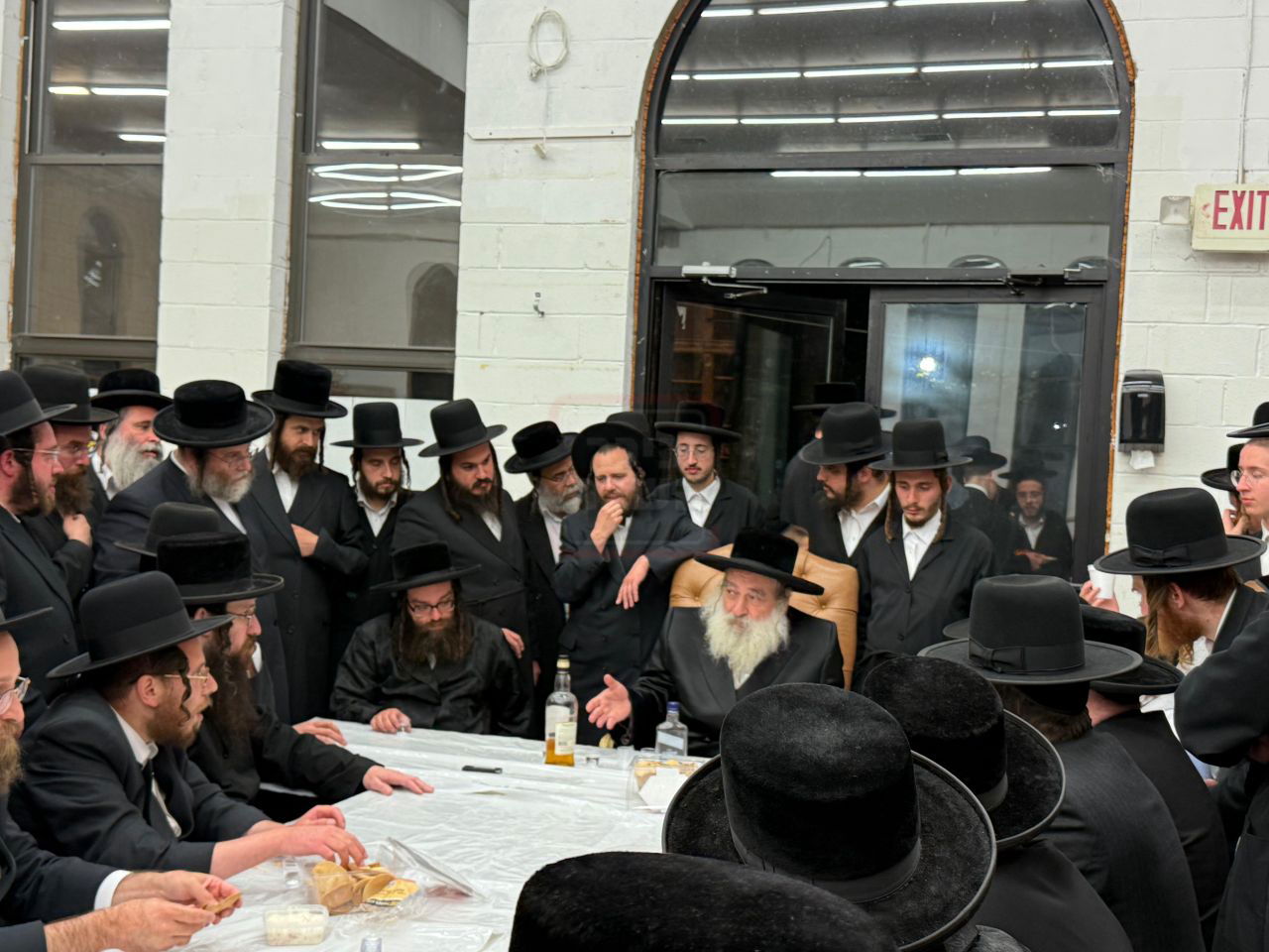 תשעה באב בחצה"ק קראלי