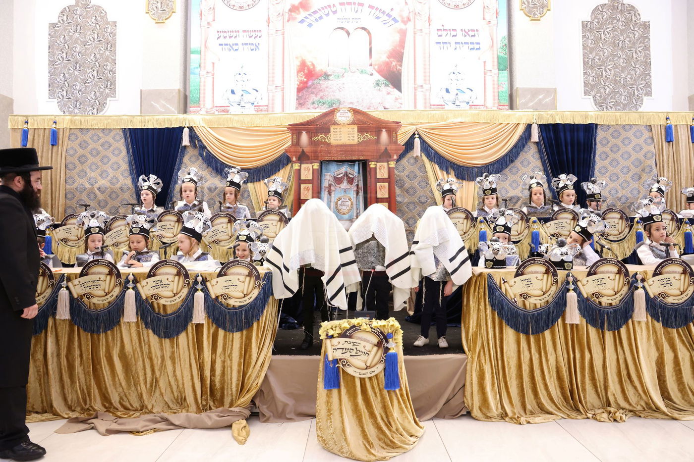 מסיבת חומש בתלמוד תורה טשכנוב