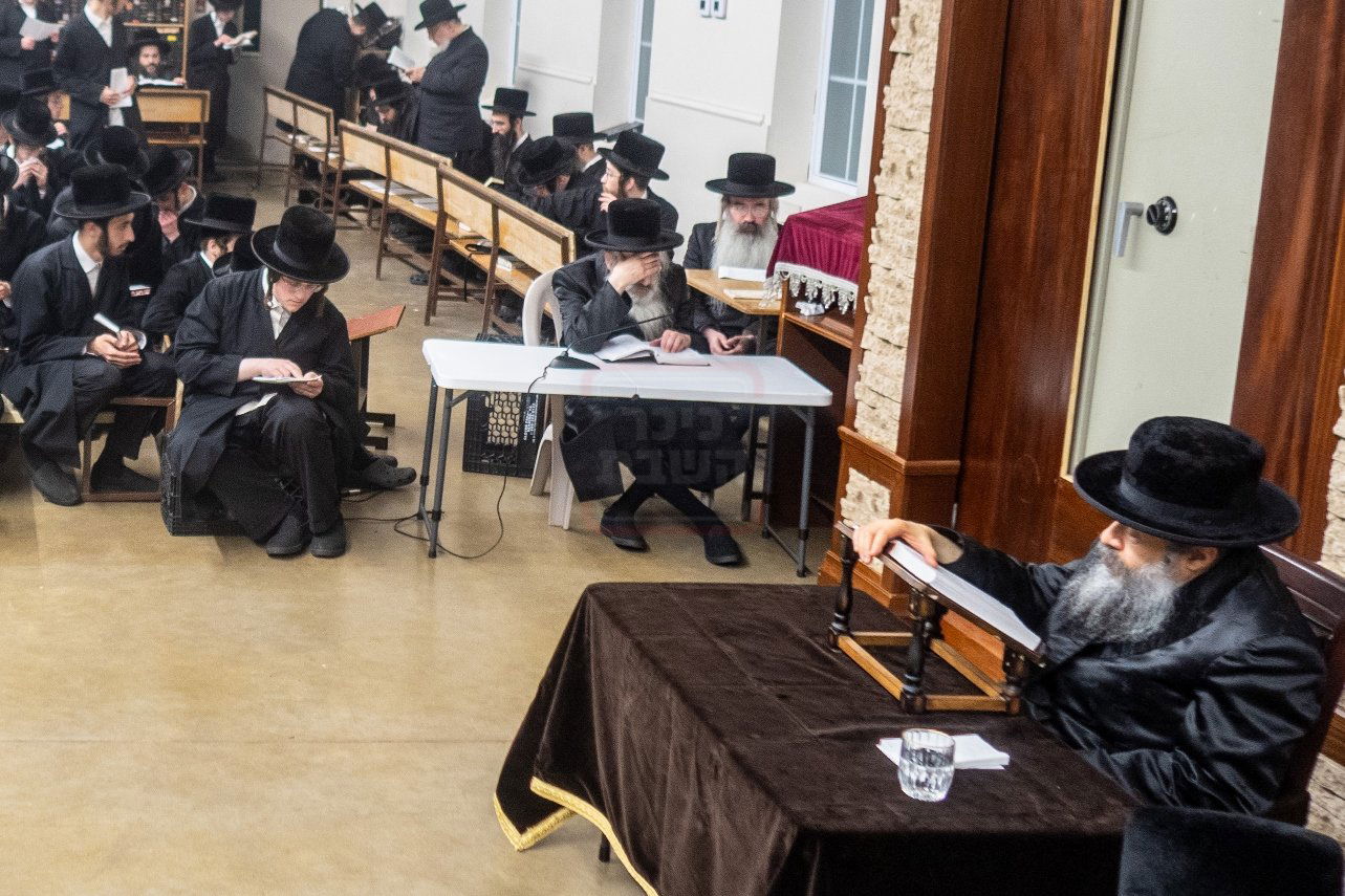 תשעה באב בבאבוב 45