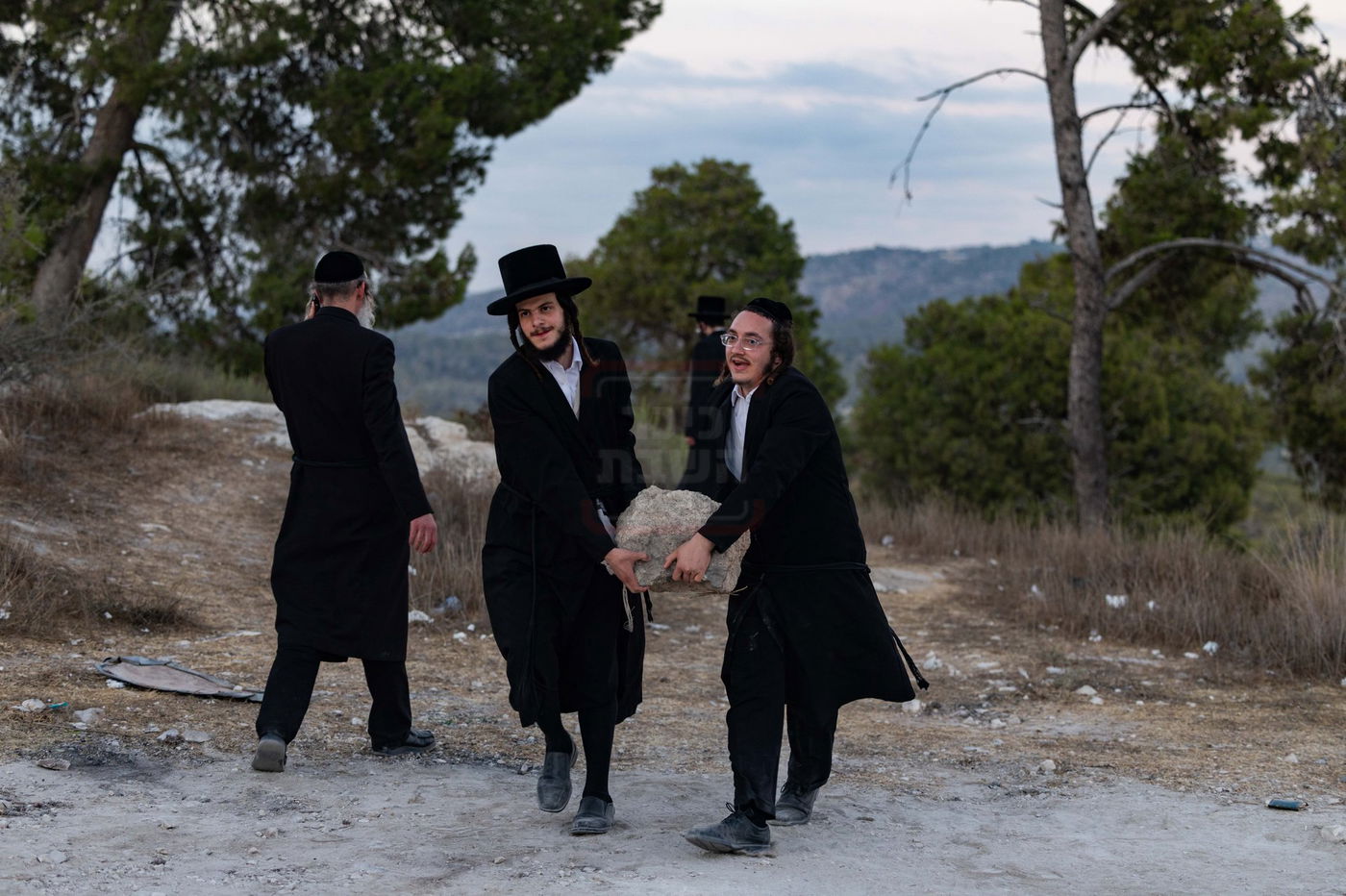 בין הזמנים ליד בית שמש