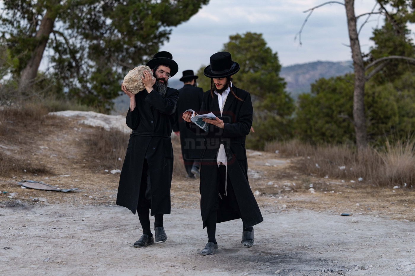 בין הזמנים ליד בית שמש