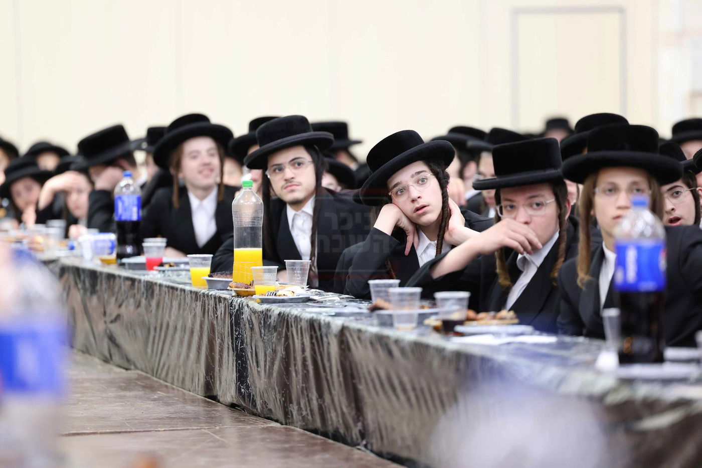 חלוקת פרסים לתלמידי ישיבת 'תולדות אהרן'