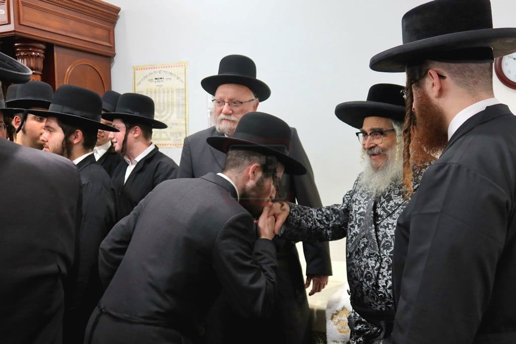 האדמור מסאטמר במנוחה בניו העמפשיר