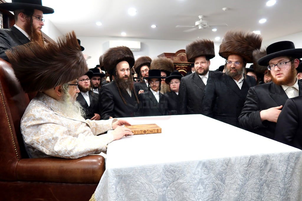 האדמור מסאטמר במנוחה בניו העמפשיר