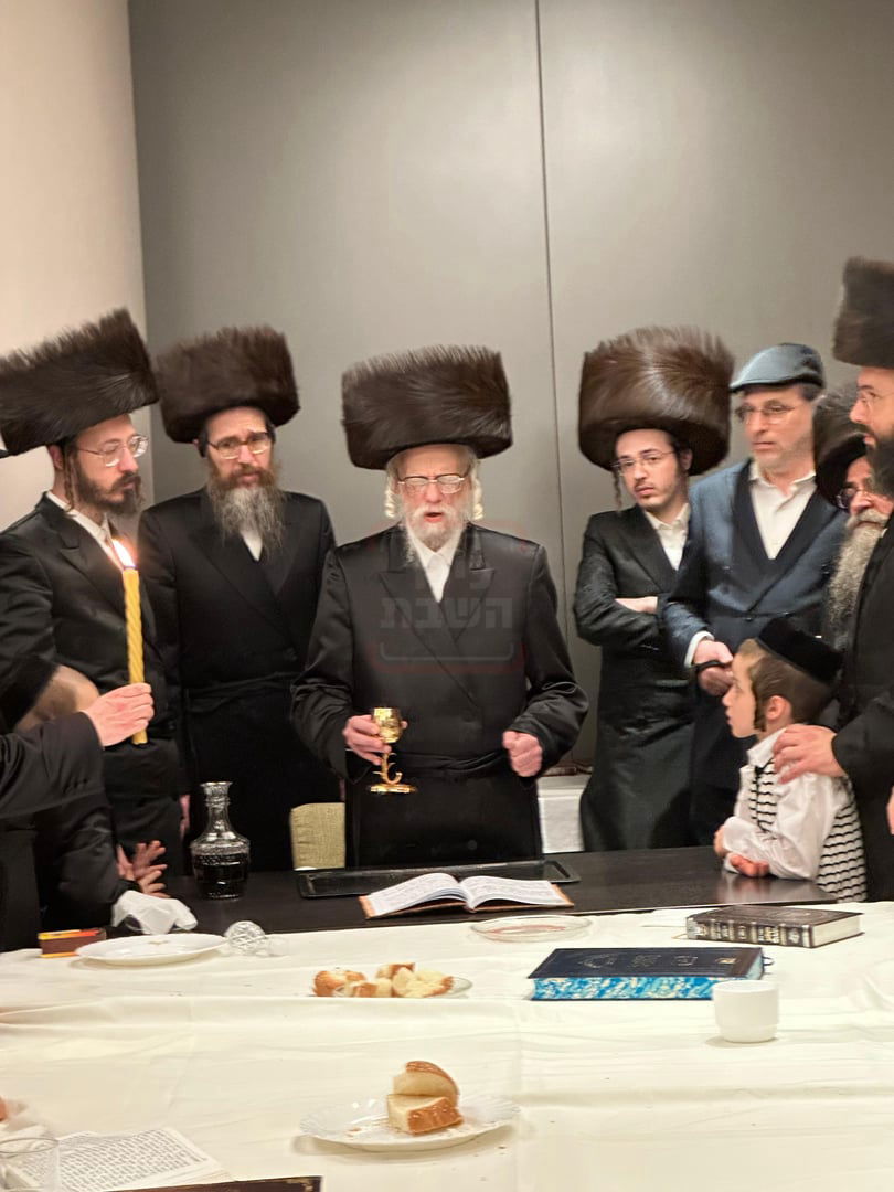 האדמו"ר מסערט ויז'ניץ בהבדלה באוסטריה