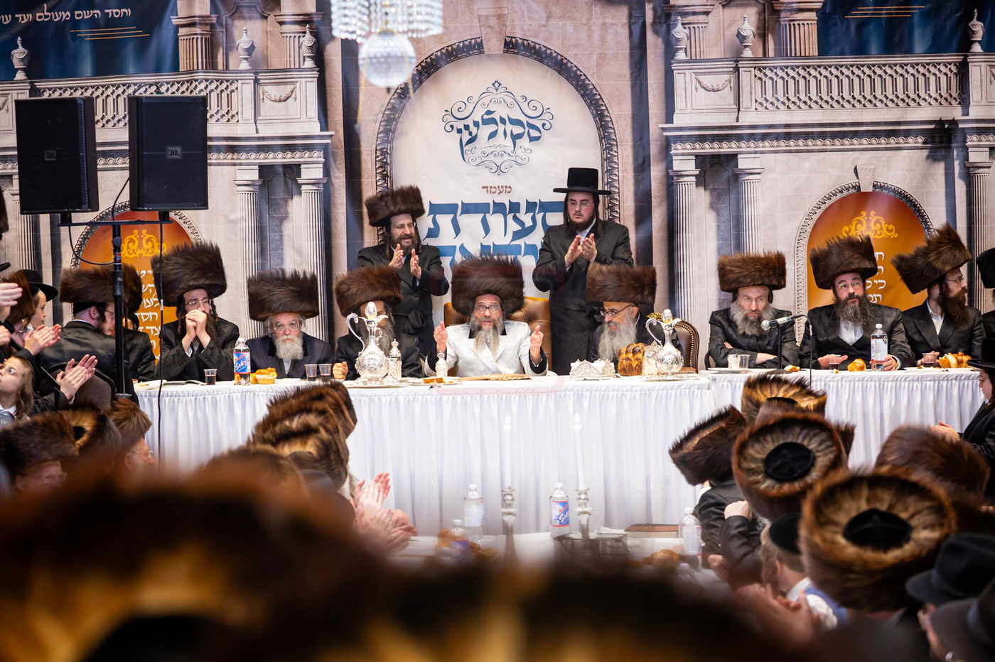 מוצאי שבת נחמו בסקולען לייקווד