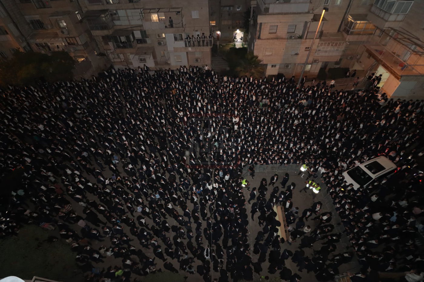 מסע הלוויית הגרב"ש דויטש זצ"ל - בירושלים