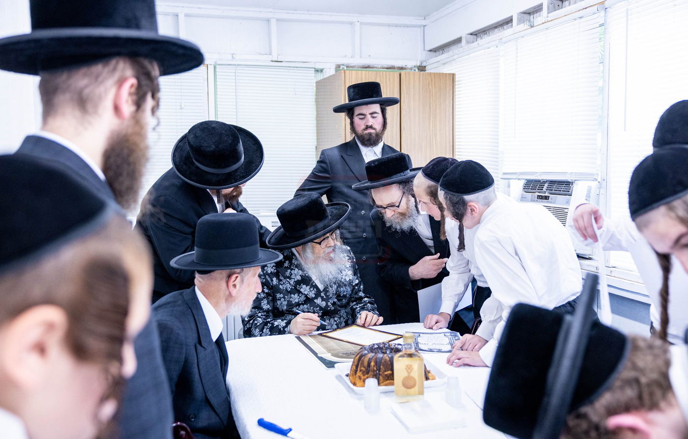 האדמו"ר מסאטמר בביקור בקאנטרי