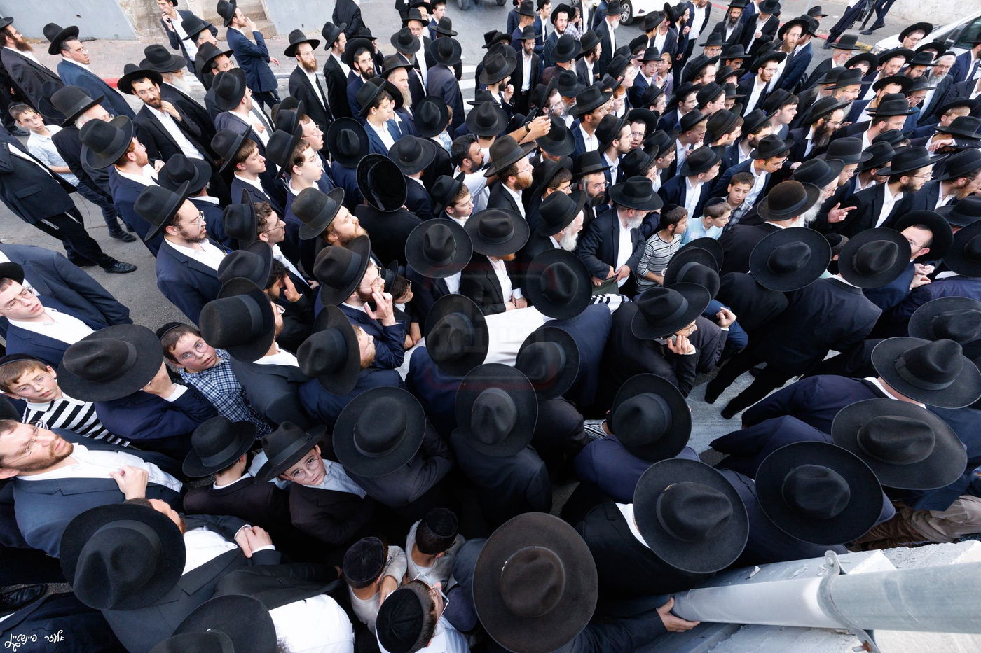 מסע הלוויית הגרב"ש דויטש זצ"ל - בבני ברק