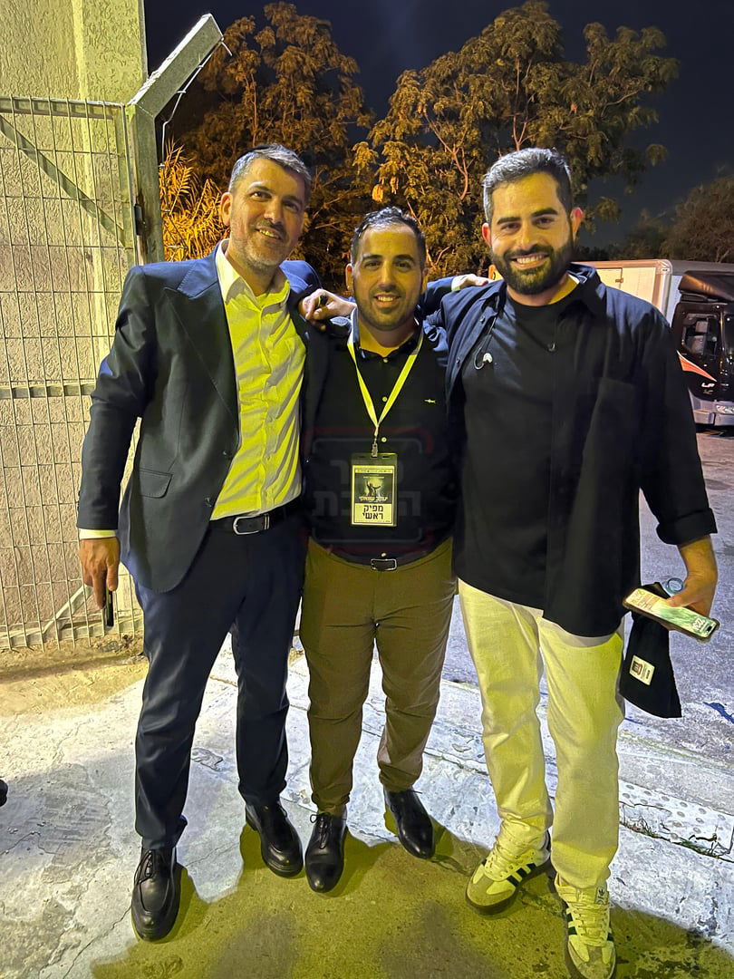 זופניק בכיכר | כל התמונות, הנייעס והחשיפות של בין הזמנים